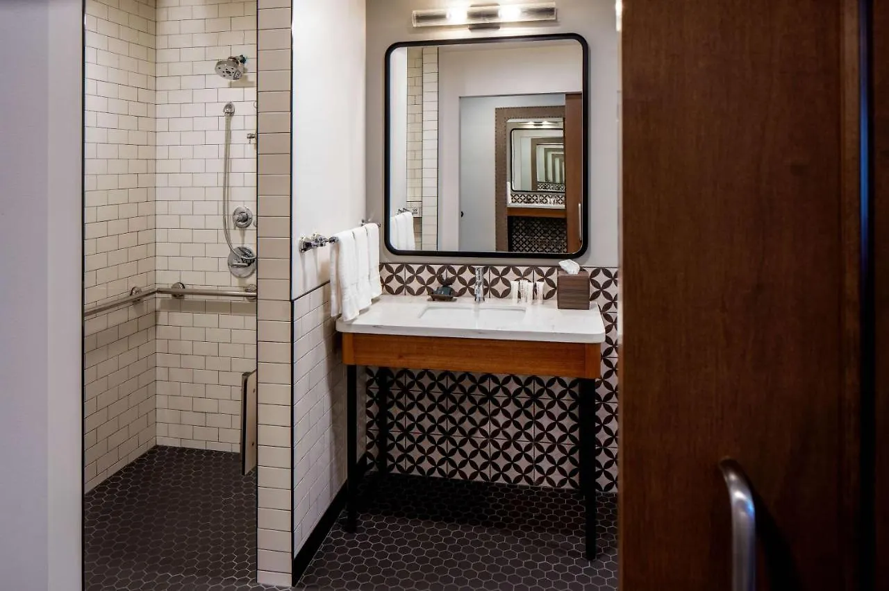 The Last Hotel Saint Louis 4*,  United States