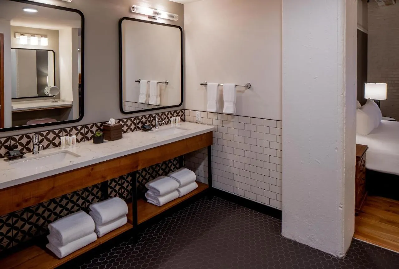****  The Last Hotel Saint Louis United States